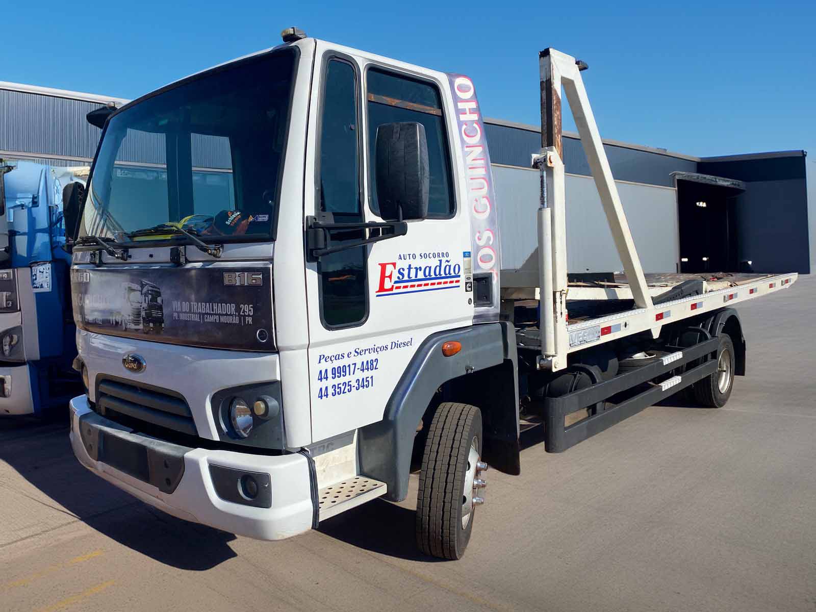 Guincho Plataforma Deck Auto Socorro Estradão em serviço - Guincho 24h Campo Mourão